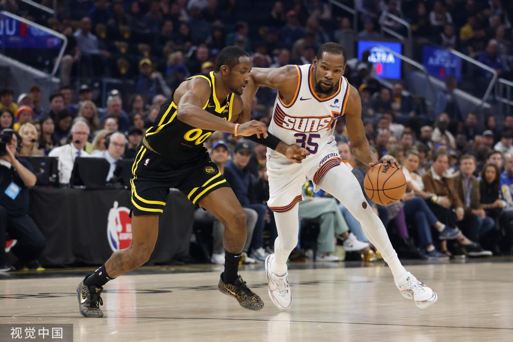 他们通过压 他们通过压