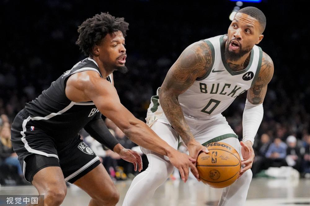 身披荣耀的 身披荣耀的