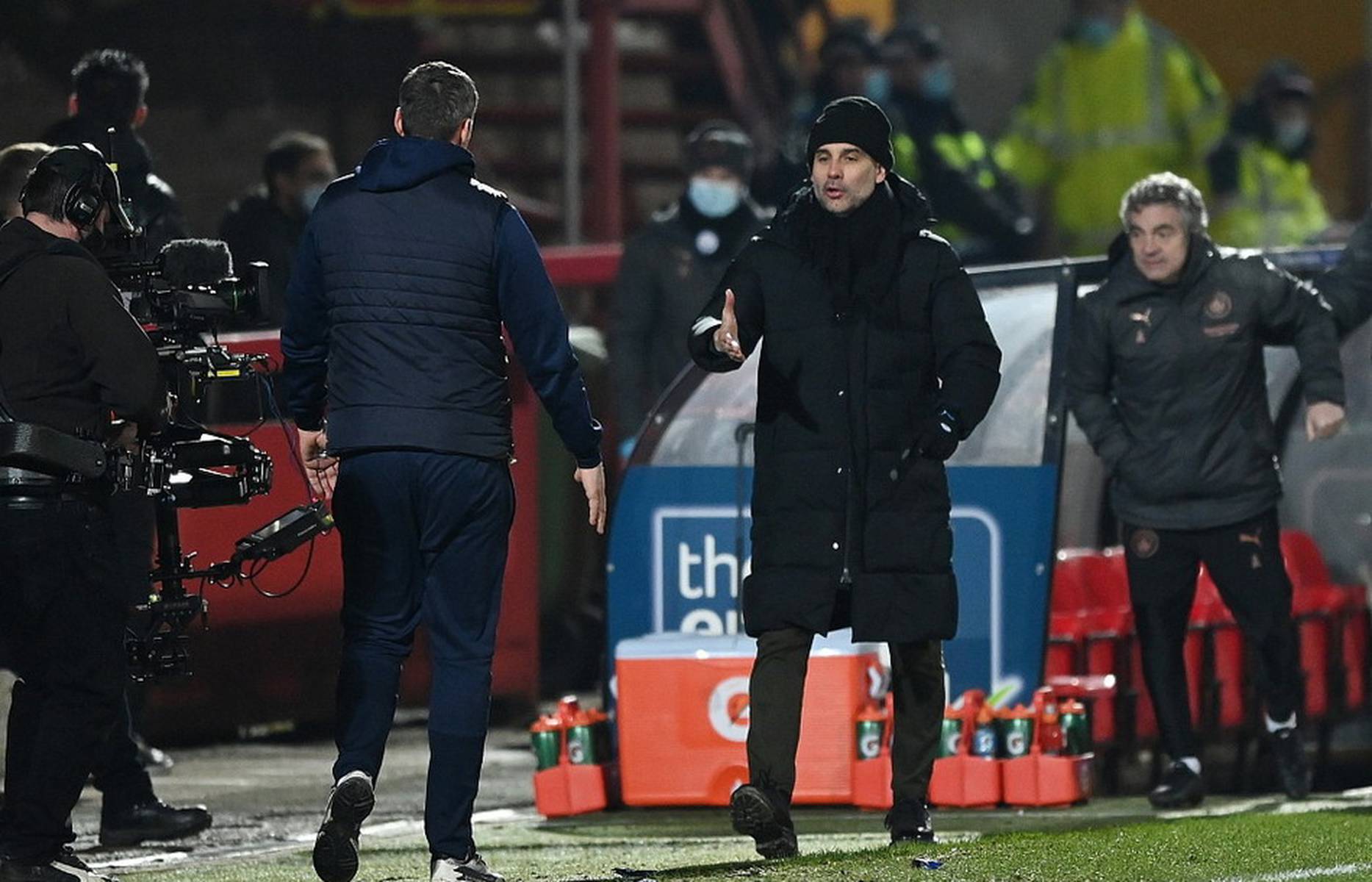 攻机会方面 攻机会方面